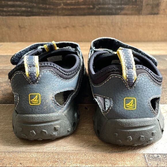 Sperry Youth Top-Sider Wet Tech Fisherman Closed-Toe Sandal Little Kids Size 13 - Picture 7 of 10